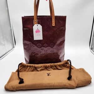 Louis Vuitton AUTHENTIC Tote Reade MM Purple Vernis + FREE Vintage LV Dust Bag